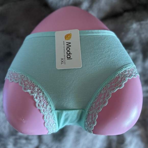 6 pairs of ultra soft bamboo cotton panties. Soft pastel colours - Picture 3 of 8